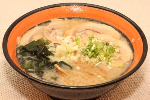 チャーシュー麺－豚コツベース